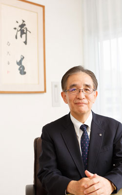 院長　松浦　弘